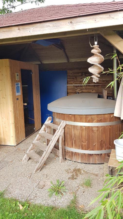 Appartement Logeerruimte In Gerenoveerde Boerderij In Wachtum Extérieur photo